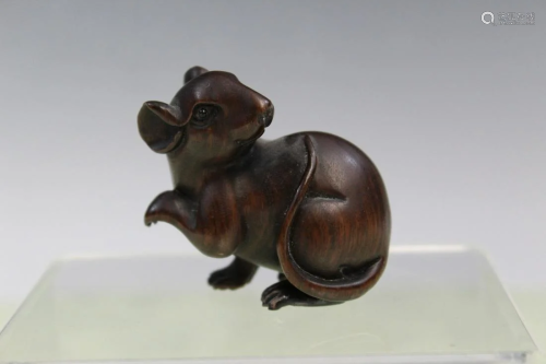 Japanese Carved Wood Rat Toggle