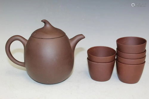 Chinese Yixing Teapot and Six Cups