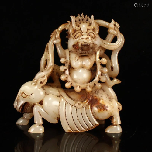 Superb Vintage Chinese Hetian Jade Divine Beast Statue