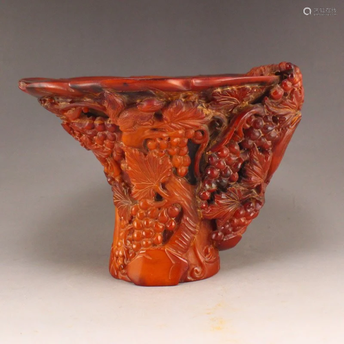 Qing Dy Ox Horn Low Relief Squirrel Grapes Cup