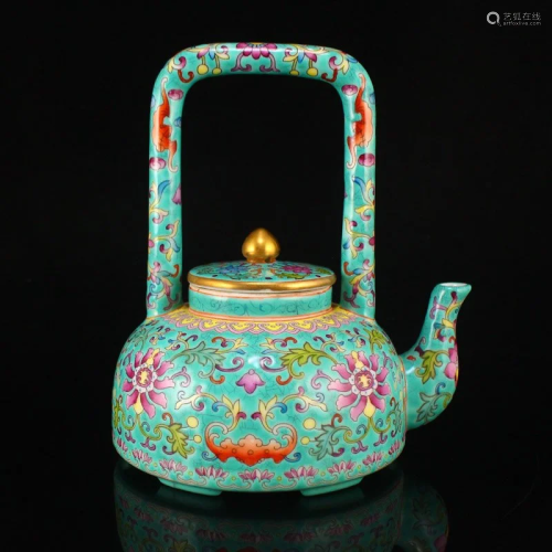 Chinese Gilt Gold Famille Rose Porcelain Handle Teapot