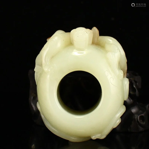 Superb Chinese Natural Hetian Jade Chi Dragon Thumb Ring