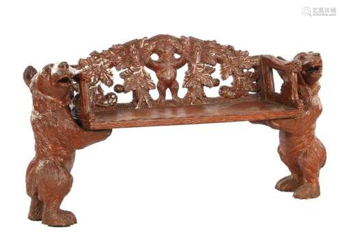 Schwarzwalder wooden bench with 2 bears