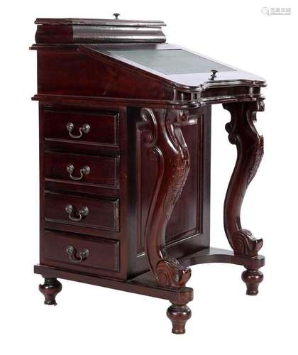 Mahogany colored teak Davenport