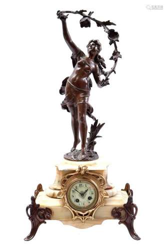 Classic table mantel clock with marble base