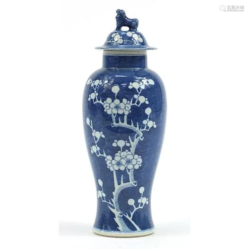 Chinese blue and white porcelain baluster vase and cover han...