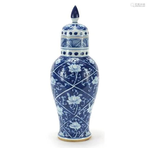 Chinese blue and white porcelain vase and cover hand painted...