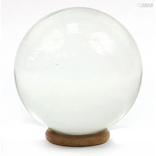 Fortune teller's crystal ball, approximately 11cm in di...