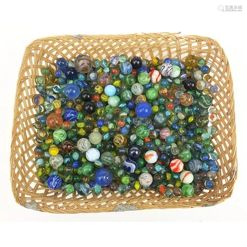 Large collection of Victorian and later glass marbles, the l...