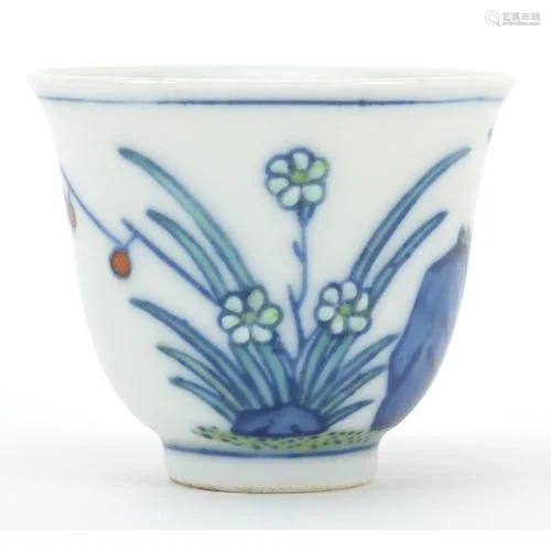 Chinese doucai porcelain tea bowl hand painted with bats amo...