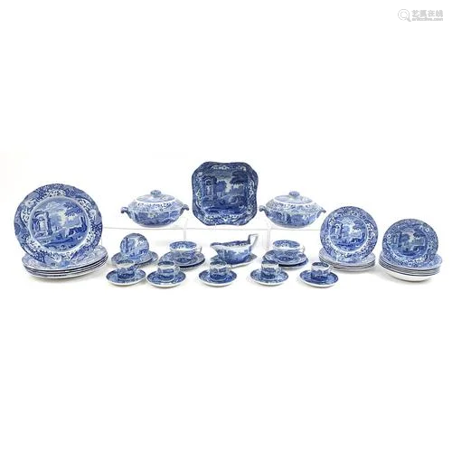 Copeland Spode Italian pattern including lidded tureens, pla...