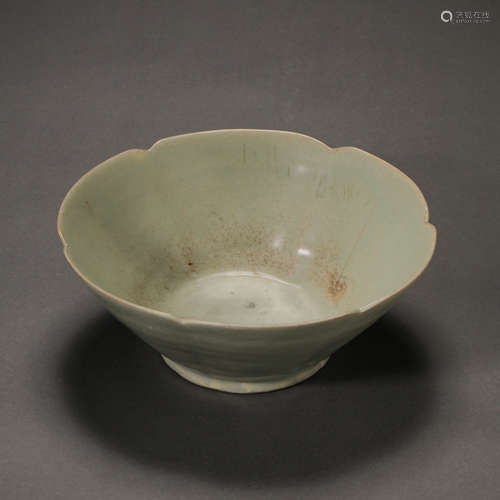 CHINA'S FIVE DYNASTIES YAOZHOU WARE BOWL, 9TH CENTURY