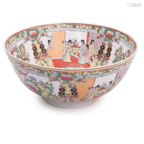 LARGE CHINESE FAMILLE ROSE BOWL