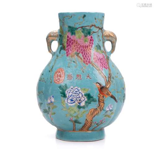 CHINESE DA YA ZHAI TURQUOISE GLAZED VASE