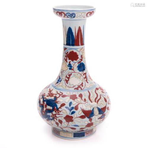 CHINESE WANLI-STYLE  DRAGON VASE