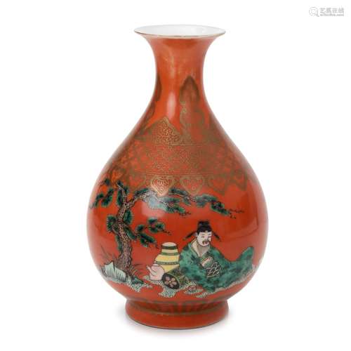 CHINESE PORCELAIN CORAL GLAZED GILDED VASE