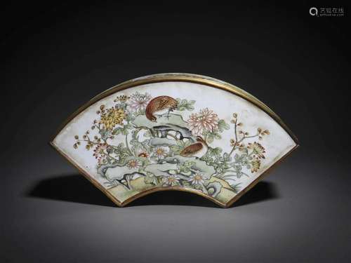 Enamel Quails Fan-Shape Box