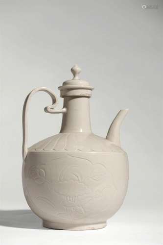 Ding Ware White Glaze Pot