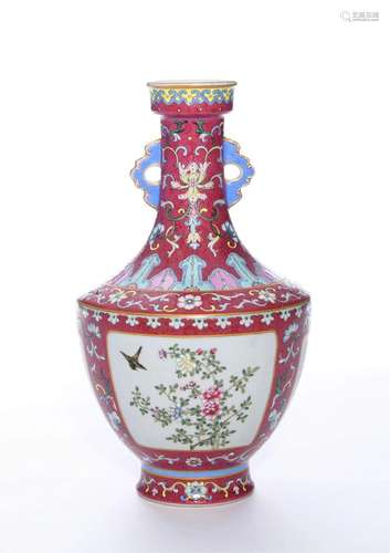 Rouge-Red Glaze Enclosing Flower Vase