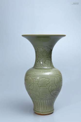 Longquan Kiln Beaker Vase