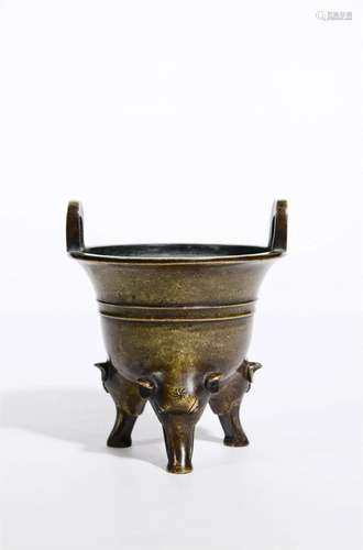 Elephant-Eared Tripod Double-Eared Bronze Censer