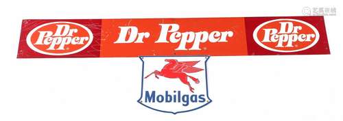 Dr Pepper and Mobilgas