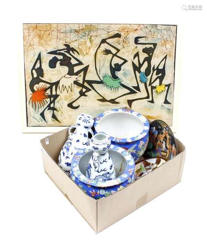 Box with porcelain