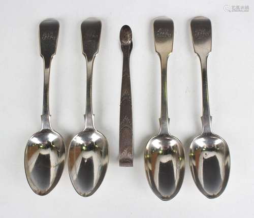 Two pairs of silver Fiddle pattern dessert spoons, London 18...