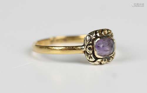 A Victorian gold and pale amethyst single stone ring, mounte...