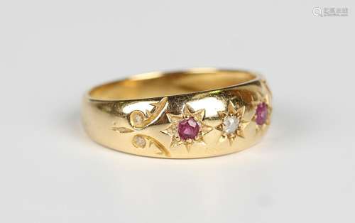 An Edwardian 18ct gold, ruby and diamond three stone ring, s...