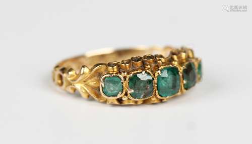 A Victorian 15ct gold, emerald and green doublet five stone ...