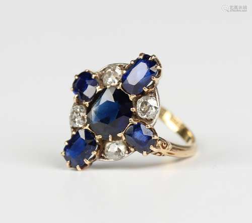 An Edwardian gold, platinum, sapphire and diamond cluster ri...