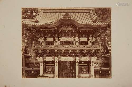 Nikko Yo Mei Mon Dim. : 215 x 268 mm « Un des plus beaux pal...