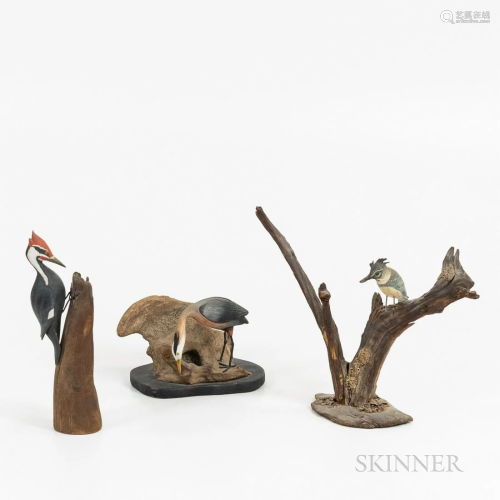 Three Miniature Carved and Painted Birds, a kingfisher, a pi...