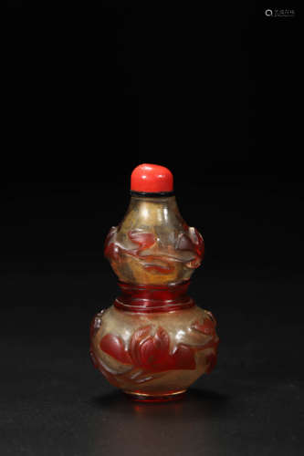 White and Red Double-gourd-shape Snuff Bottle