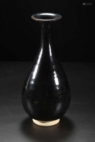 Cizhou Kiln Black Glaze Yuhuchunping Vase