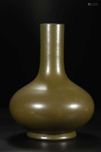 Tea-dust Glaze Vase