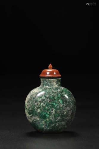 Mottled Jadeite Snuff Bottle