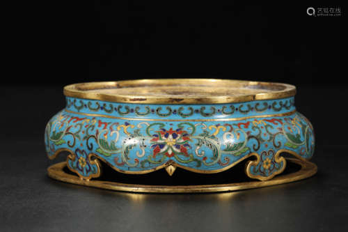 Gilt-Bronze Cloisonne Enamel Interlocking Lotus Stand