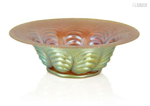 WMF (GERMAN), A 'MYRA' IRIDESCENT GLASS BOWL, C.1930...