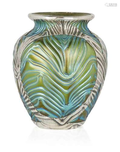 LOETZ (AUSTRIAN), AN IRIDESCENT GLASS 'FORMOSA' VASE...