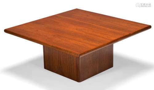 HORNBÆK MØBELFABRIK, A DANISH TEAK COFFEE TABLE, C.1960, STA...