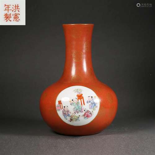 A Chinese Famille Rose Bottle Vase