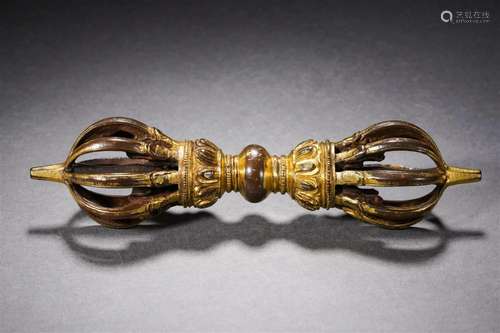 A Tibetan Bronze-gilt Vajra