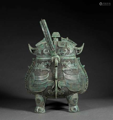 A Chinese Bronze Wine Vessel You