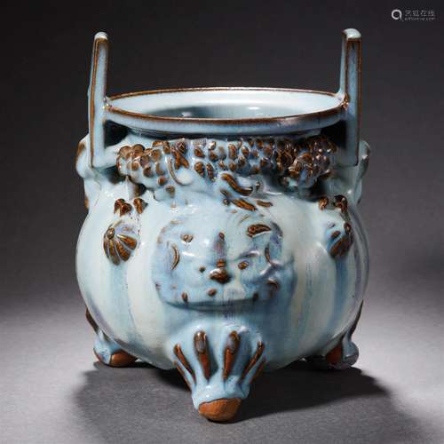 A Chinese Jun-ware Tripod Censer