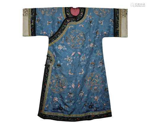 A Chinese Embroidered Lady Robe