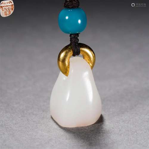 A Chinese White Jade Seal Pendant