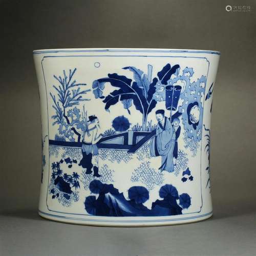 A Chinese Blue and White Brushpot