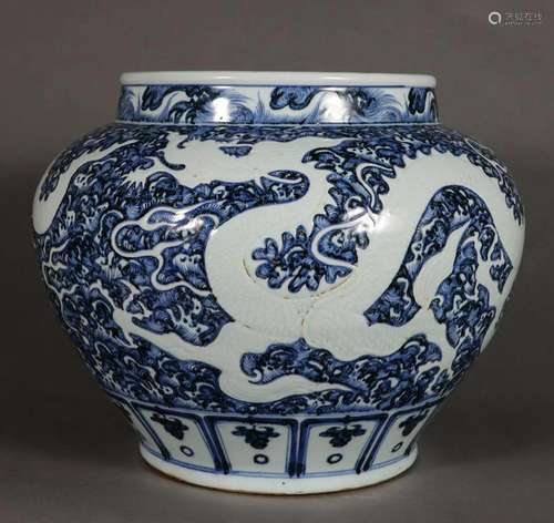 A Chinese Blue and White Dragon Jar